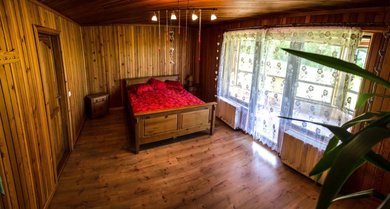 Hotel Lielkaibeni Vecpiebalga Esterno foto